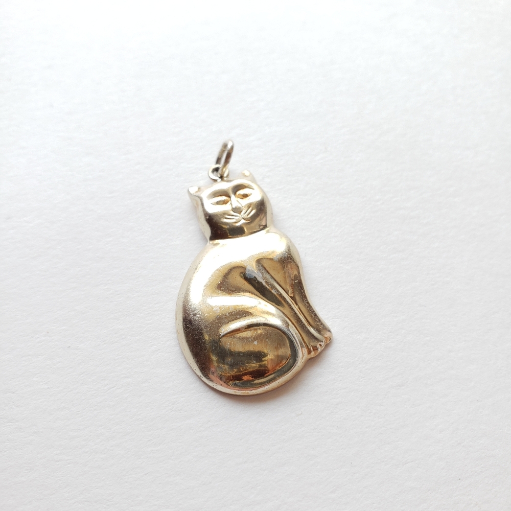 vintage signed NF 925 Sterling Silver Pendant - Picture 7 of 7